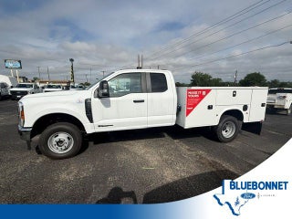 2026 Ford Super Duty F-350 DRW Service Body XL