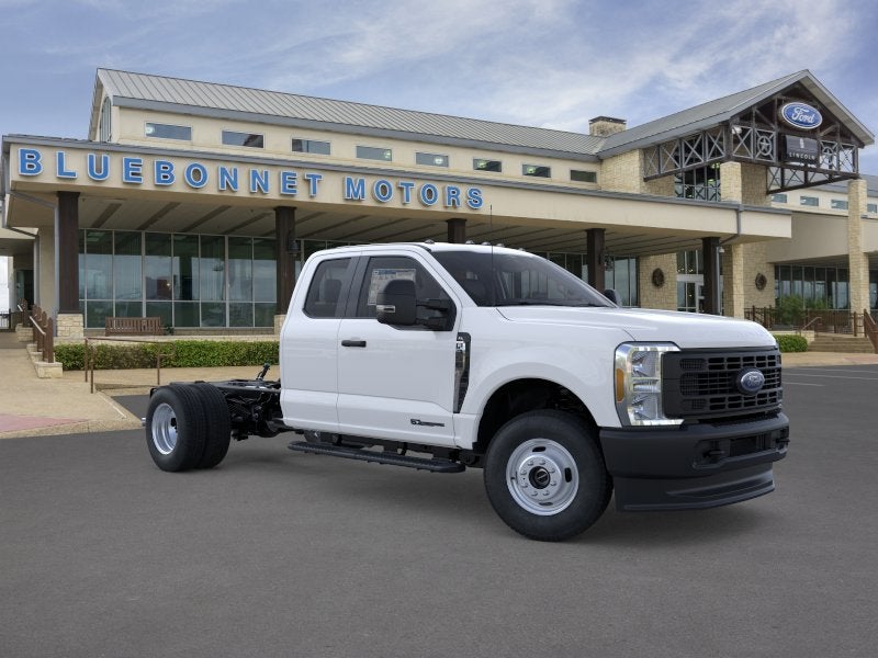 2026 Ford Super Duty F-350 DRW XL