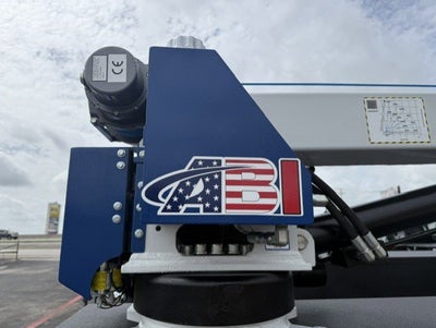 2026 Ford Super Duty F-350 DRW Crane XL