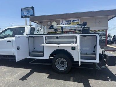 2026 Ford Super Duty F-350 DRW Crane XL