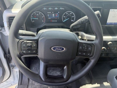 2026 Ford Super Duty F-350 DRW Crane XL