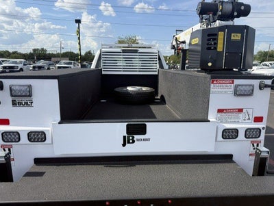 2026 Ford Super Duty F-350 DRW Crane XL