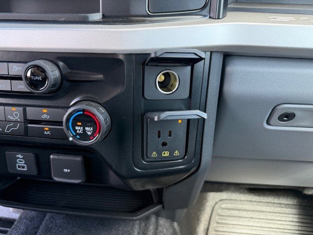 2026 Ford Super Duty F-450 DRW Flatbed XL