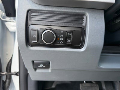 2026 Ford Super Duty F-450 DRW Flatbed XL