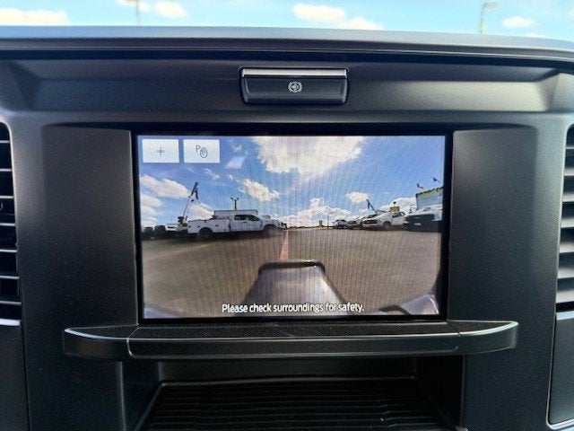 2026 Ford Super Duty F-450 DRW Flatbed XL