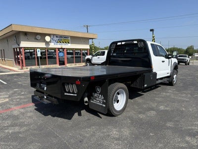 2026 Ford Super Duty F-450 DRW Flatbed XL