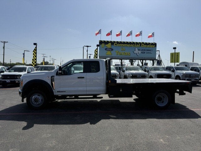 2026 Ford Super Duty F-450 DRW Flatbed XL