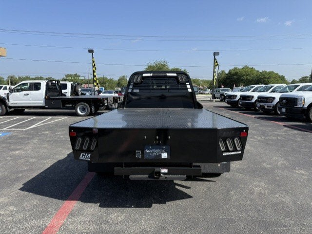 2026 Ford Super Duty F-450 DRW Flatbed XL