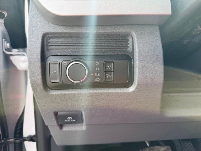 2026 Ford Super Duty F-250 SRW Service Body XL