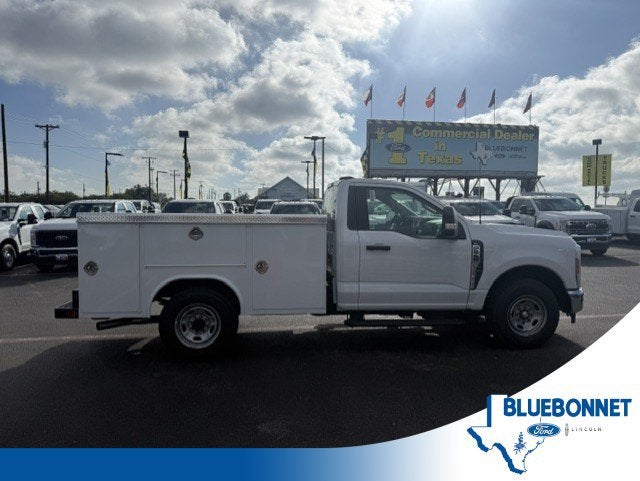2026 Ford Super Duty F-250 SRW Service Body XL