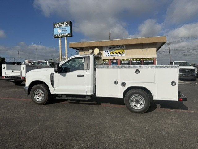 2026 Ford Super Duty F-250 SRW Service Body XL