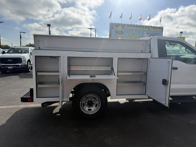 2026 Ford Super Duty F-250 SRW Service Body XL