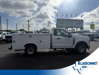 2026 Ford Super Duty F-250 SRW Service Body XL