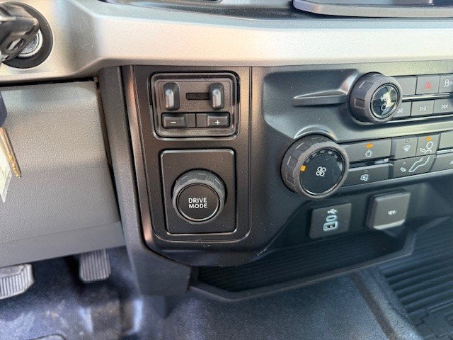 2026 Ford Super Duty F-250 SRW Service Body XL