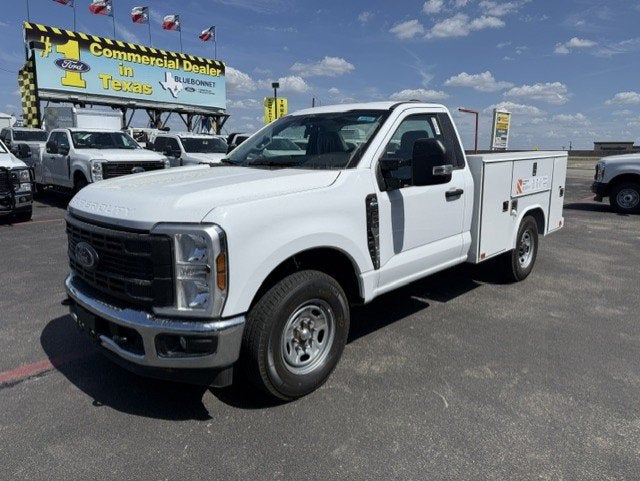 2026 Ford Super Duty F-250 SRW Service Body XL