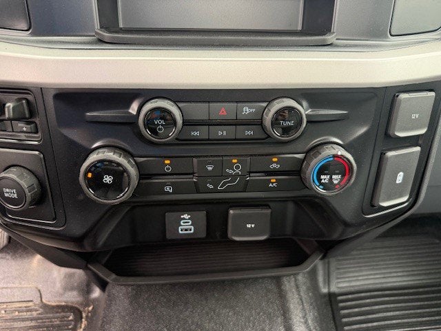 2026 Ford Super Duty F-250 SRW Service Body XL