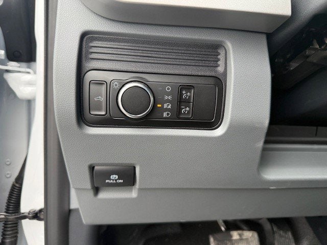 2026 Ford Super Duty F-250 SRW Service Body XL