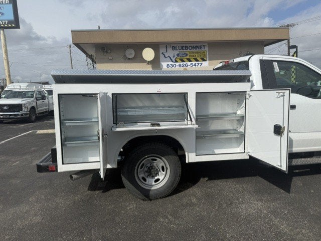 2027 Ford Super Duty F-250 SRW Service Body XL