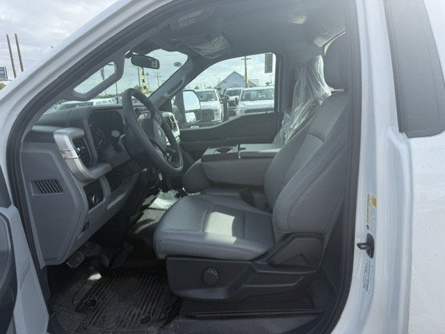 2027 Ford Super Duty F-250 SRW Service Body XL