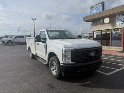 2027 Ford Super Duty F-250 SRW Service Body XL