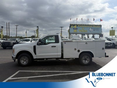 2027 Ford Super Duty F-250 SRW Service Body XL