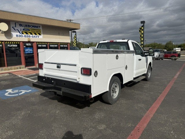 2027 Ford Super Duty F-250 SRW Service Body XL