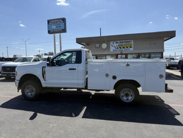 2026 Ford Super Duty F-250 SRW Service Body XL