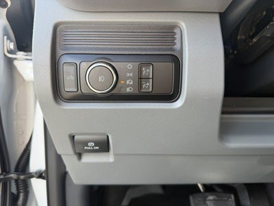 2027 Ford Super Duty F-250 SRW Service Body XL