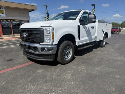 2027 Ford Super Duty F-250 SRW Service Body XL