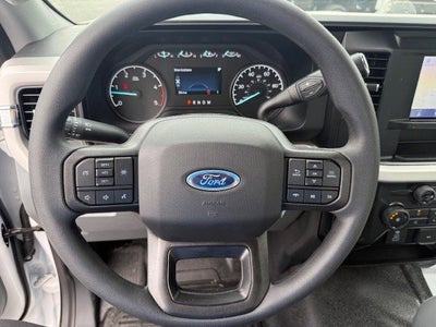 2026 Ford Super Duty F-550 DRW Flatbed XL