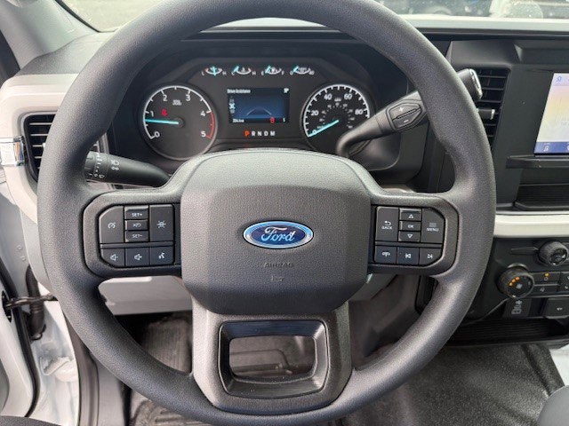 2026 Ford Super Duty F-550 DRW Flatbed XL