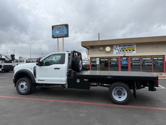 2026 Ford Super Duty F-550 DRW Flatbed XL