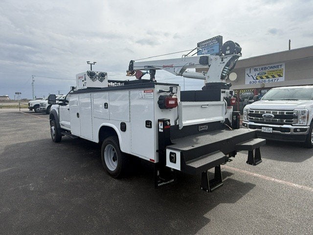 2026 Ford Super Duty F-550 DRW Crane XL