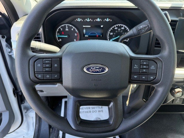 2025 Ford Super Duty F-350 DRW Service Body XL