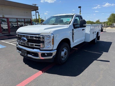 2025 Ford Super Duty F-350 DRW Service Body XL