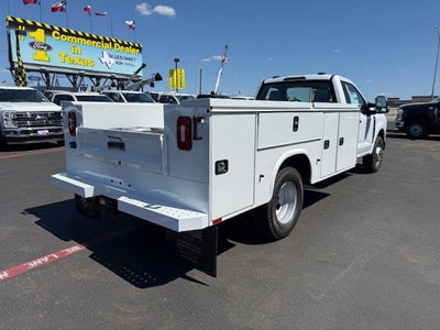 2025 Ford Super Duty F-350 DRW Service Body XL