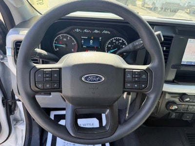 2026 Ford Super Duty F-350 DRW Flatbed XL