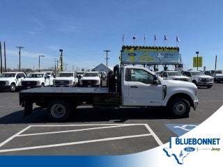 2026 Ford Super Duty F-350 DRW Flatbed XL