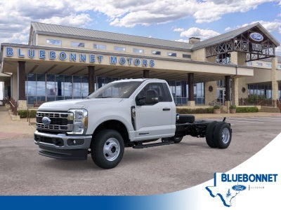 2026 Ford Super Duty F-350 DRW XL