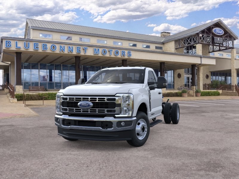 2026 Ford Super Duty F-350 DRW XL