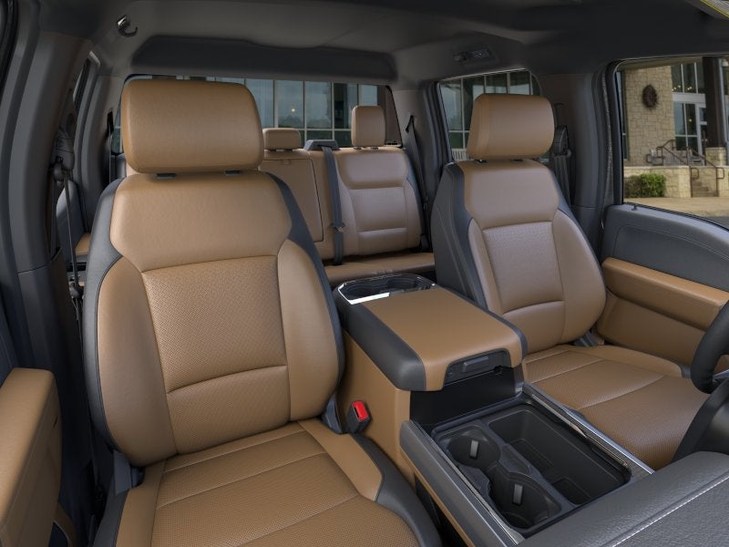 2026 Ford Super Duty F-550 DRW LARIAT