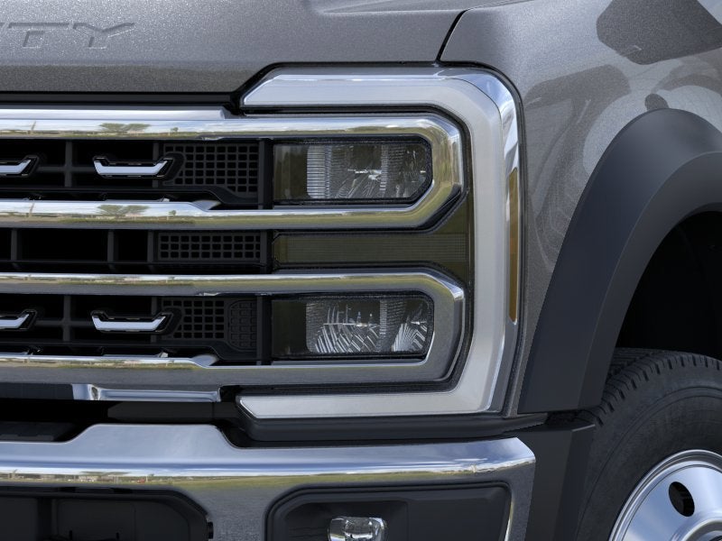 2026 Ford Super Duty F-550 DRW LARIAT