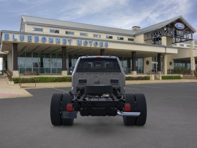 2026 Ford Super Duty F-550 DRW LARIAT