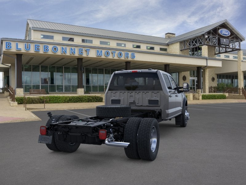 2026 Ford Super Duty F-550 DRW LARIAT