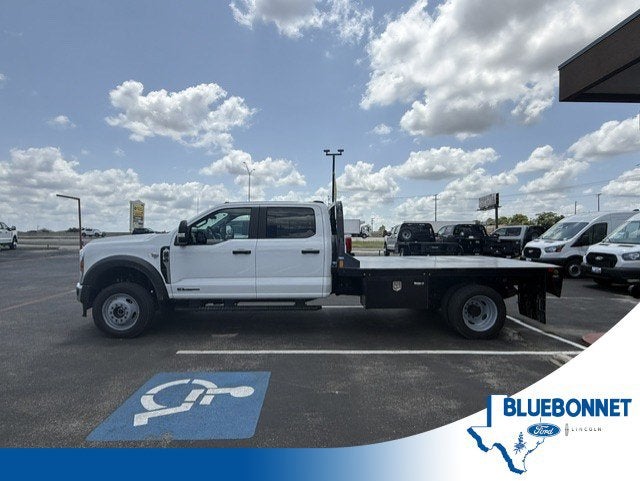 2026 Ford Super Duty F-550 DRW Flatbed XL