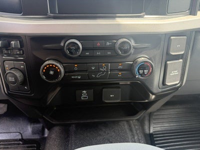 2026 Ford Super Duty F-550 DRW Flatbed XL