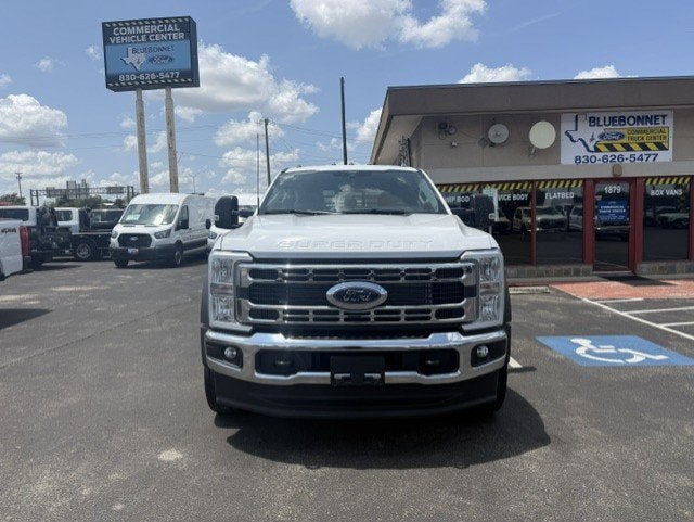 2026 Ford Super Duty F-550 DRW Flatbed XL