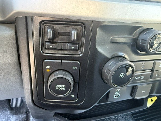 2026 Ford Super Duty F-550 DRW XL