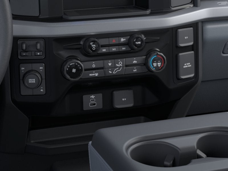 2026 Ford Super Duty F-550 DRW Flatbed XL