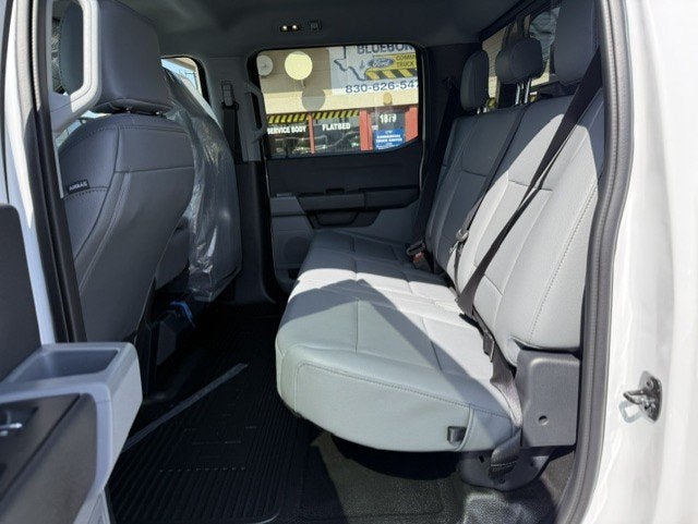 2026 Ford Super Duty F-550 DRW XL